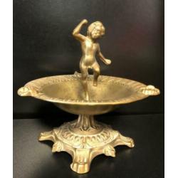 Antieke brocante schaal met cupido beeld koper,verzameling