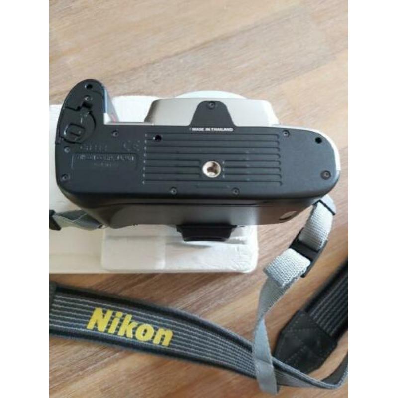 Nikon F55 Kit met Body en 28-80 mm lens