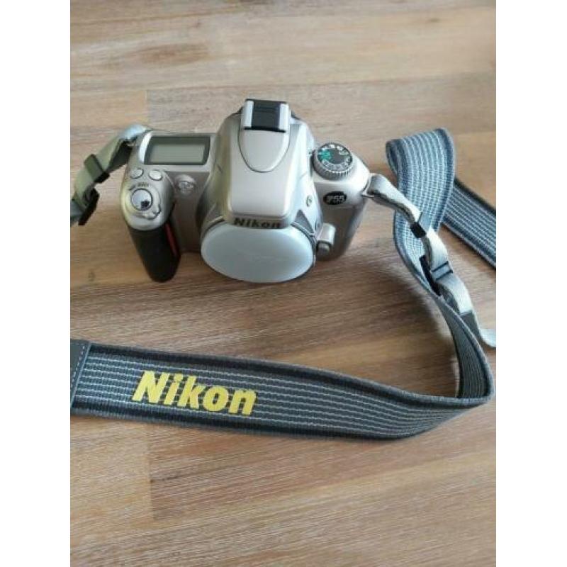 Nikon F55 Kit met Body en 28-80 mm lens