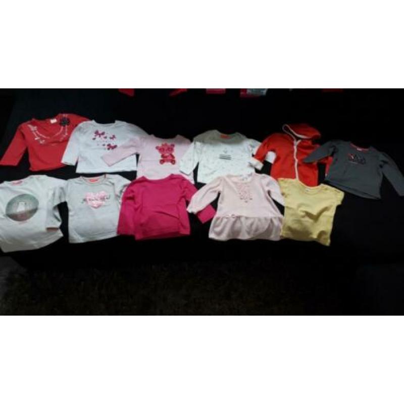 Te koop nieuwe meisjes babykleding set maat 68