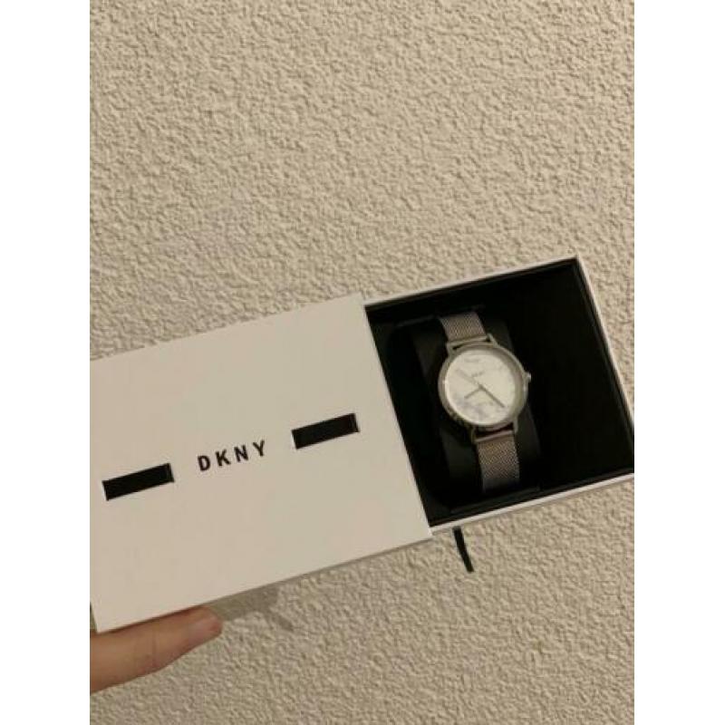 DKNY Horloge