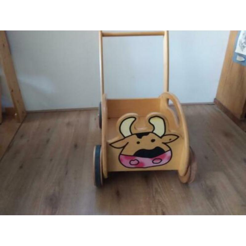 Houten loopwagentje