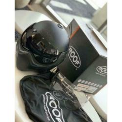 Roof Boxer v8 helm