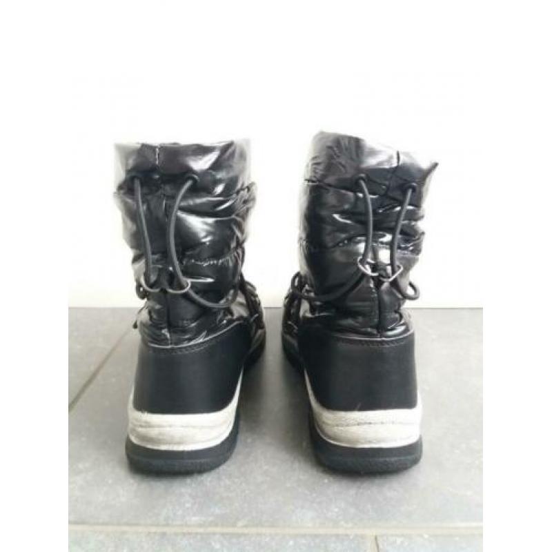 Snowboots zwart maat 38 gevoerd