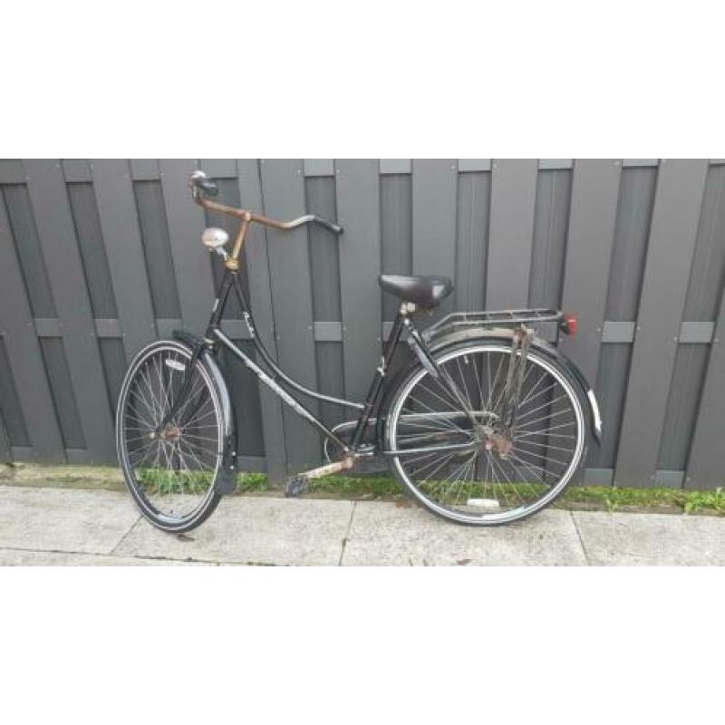Oma fiets damesfiets stadsfiets citybike studentenfiets