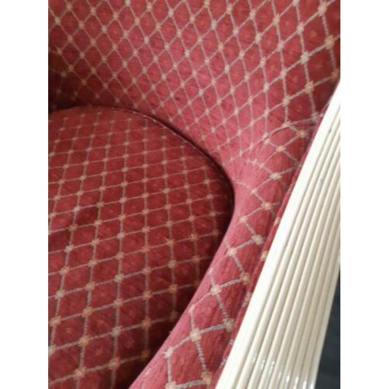 Oude antieke fauteuil in prima staat!