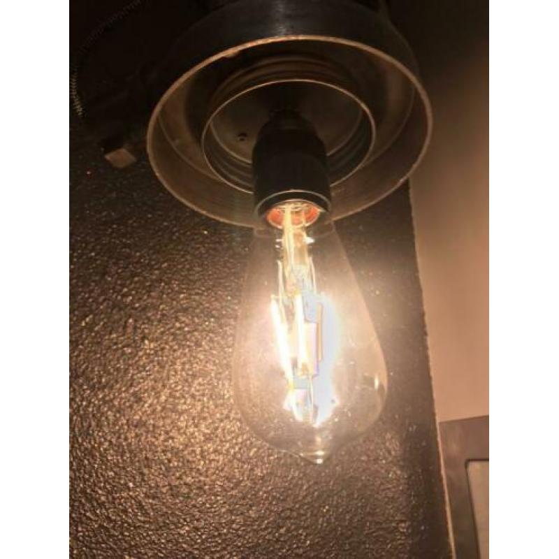 Dimbare filament lamp grote fitting