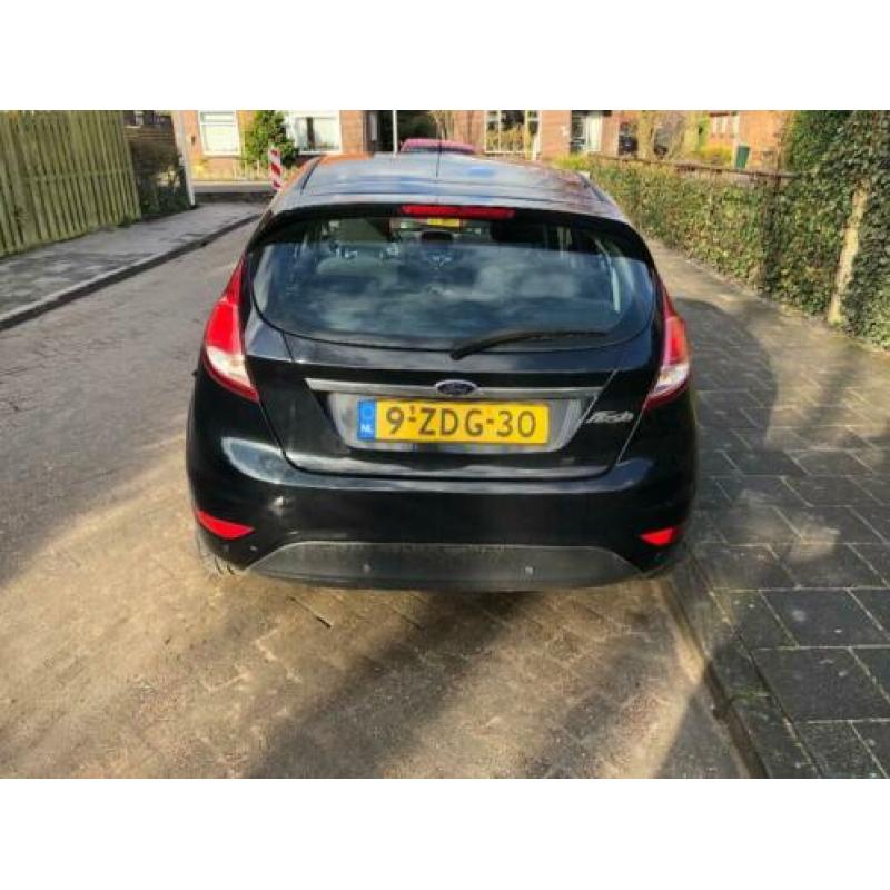 Ford Fiesta 1.6 Tdci 5DR 2014 Zwart
