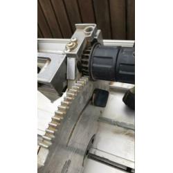 Festool basistafel met zaagmodule.