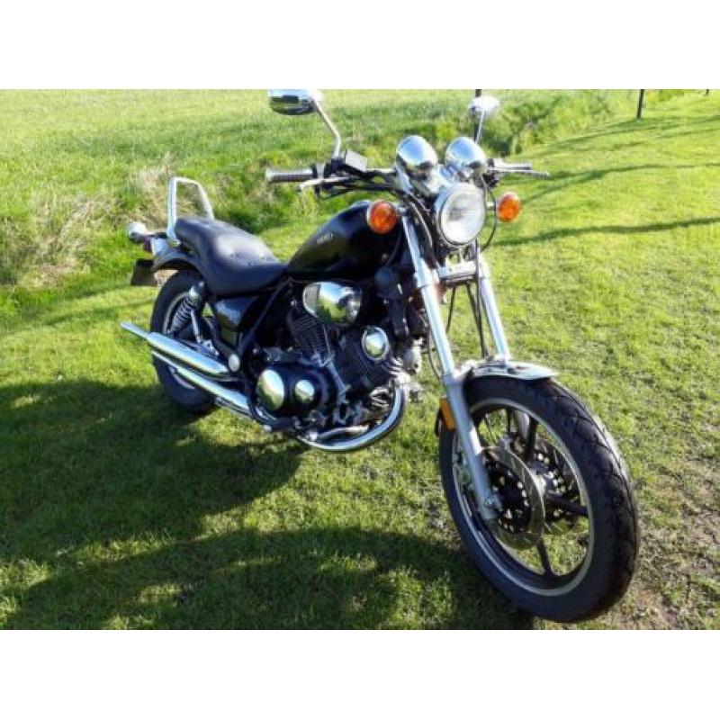Zeer mooie yamaha xv750 virago black edition 1992.