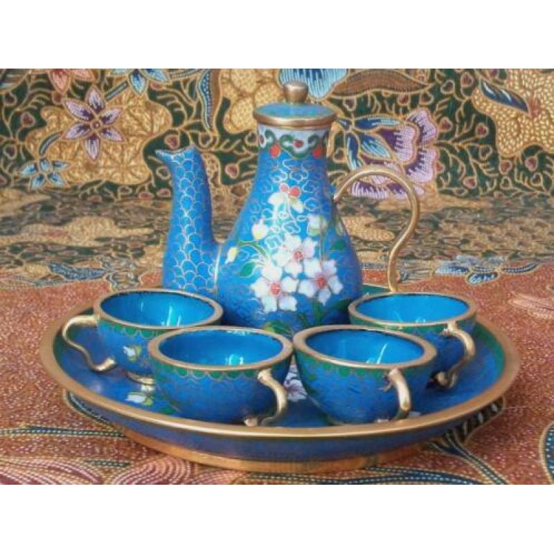 Mooi origineel oud Chinees zesdelig cloisonne theeserviesje.