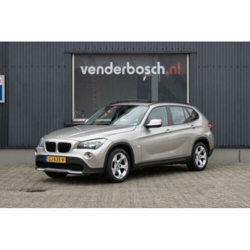 BMW X1 sDrive18d Executive 136pk Leder Navi Clima
