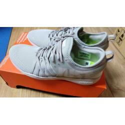 Nieuw Nike Free schoenen maat 41