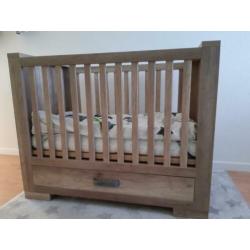 Kidsmill oldwood Commode en Ledikant