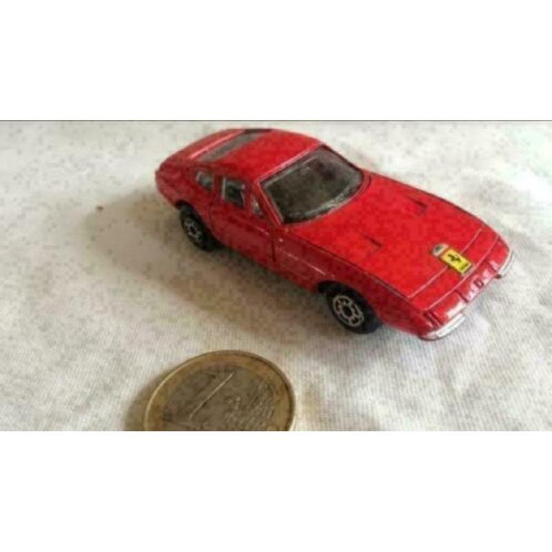 Ferrari 365GTB Rood, Maisto