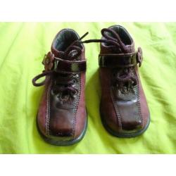 Maat 20 * Donker rood met lak bordeaux schoentjes