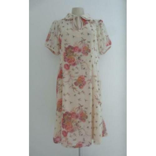 Jurk met bloemen- en vogeldessin van Collectif (UK)