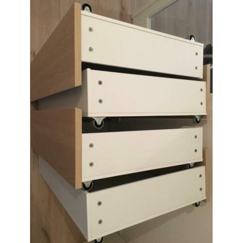 4 Ikea Malm bedlades (160x200cm)