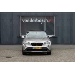 BMW X1 sDrive18d Executive 136pk Leder Navi Clima