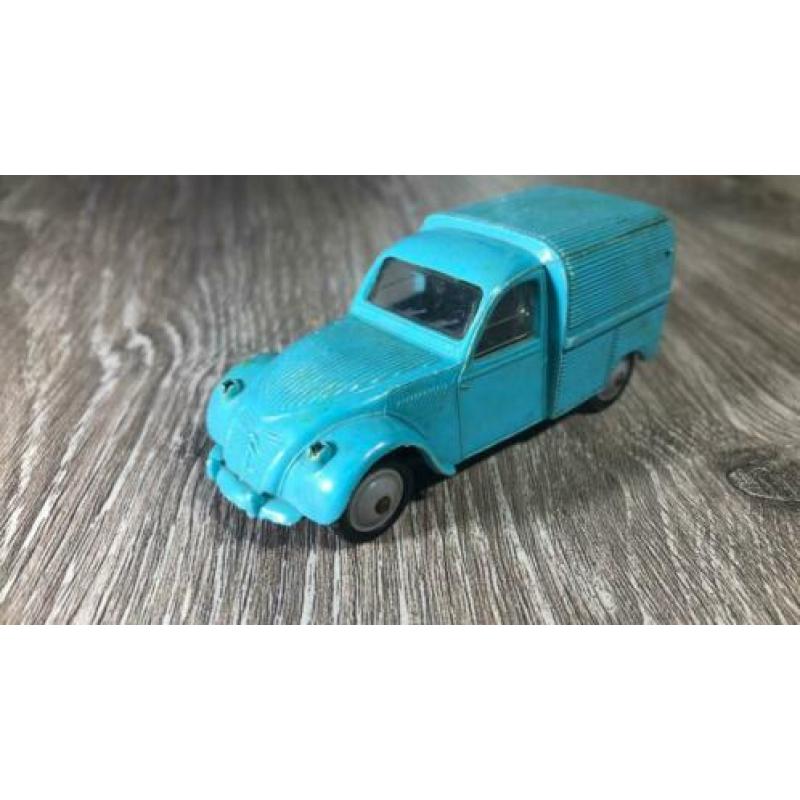 Renault 2cv cle 1/43 norev VAVB incompleet