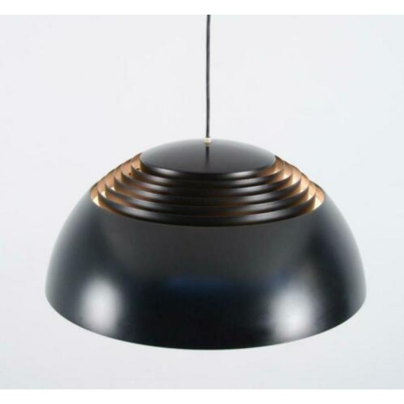 Vintage Danish Design Lamp v Arne Jacobsen / Louis Poulsen