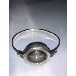 Vintage zilveren dames horloge gemerkt in klok en band