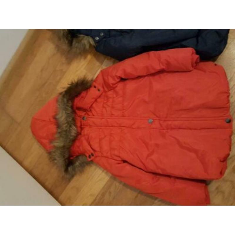 2x winterjassen nieuw en zgan tweeling?maat 122/128