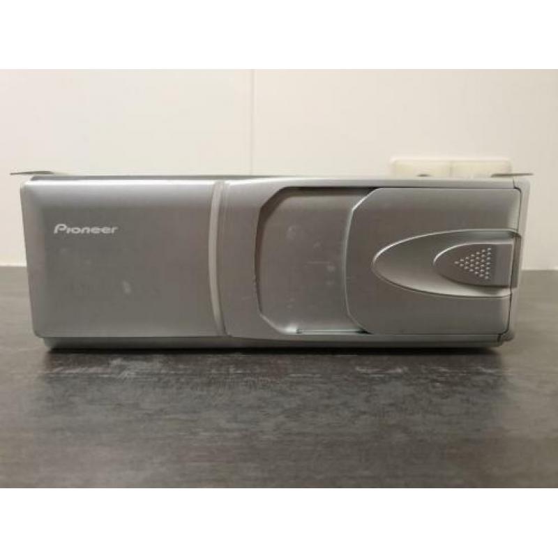 Pioneer Navigatie | AVH-P7500DVD | AVIC 8DVD | Parrot Carkit