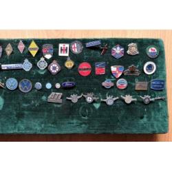 72 stuks auto, brommer en tractorspeldjes