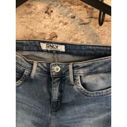 Only broek maat 29 met ritsjes M