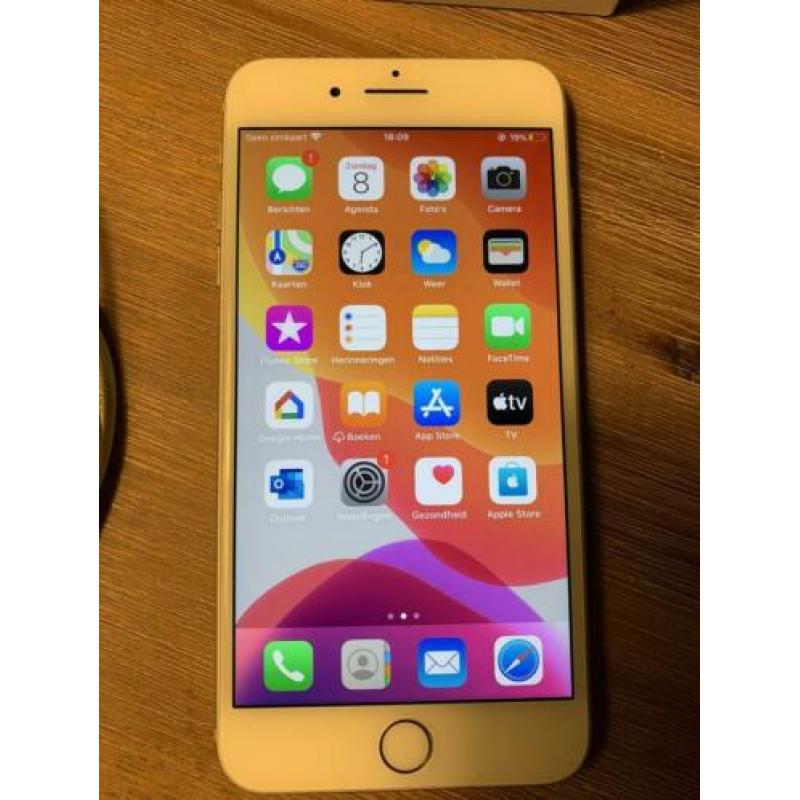 Te koop een iPhone 7 Plus 32gb grijs/wit