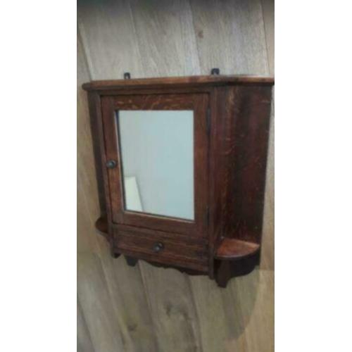 Hangend Kastje Antiek Art Deco Toiletkastje Keukenkastje