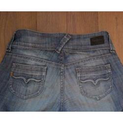 IZGS: Pepe Jeans blauwe spijkerbroek/jeans; maat 26/32