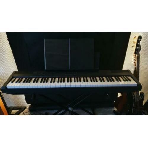 Yamaha P105 stagepiano