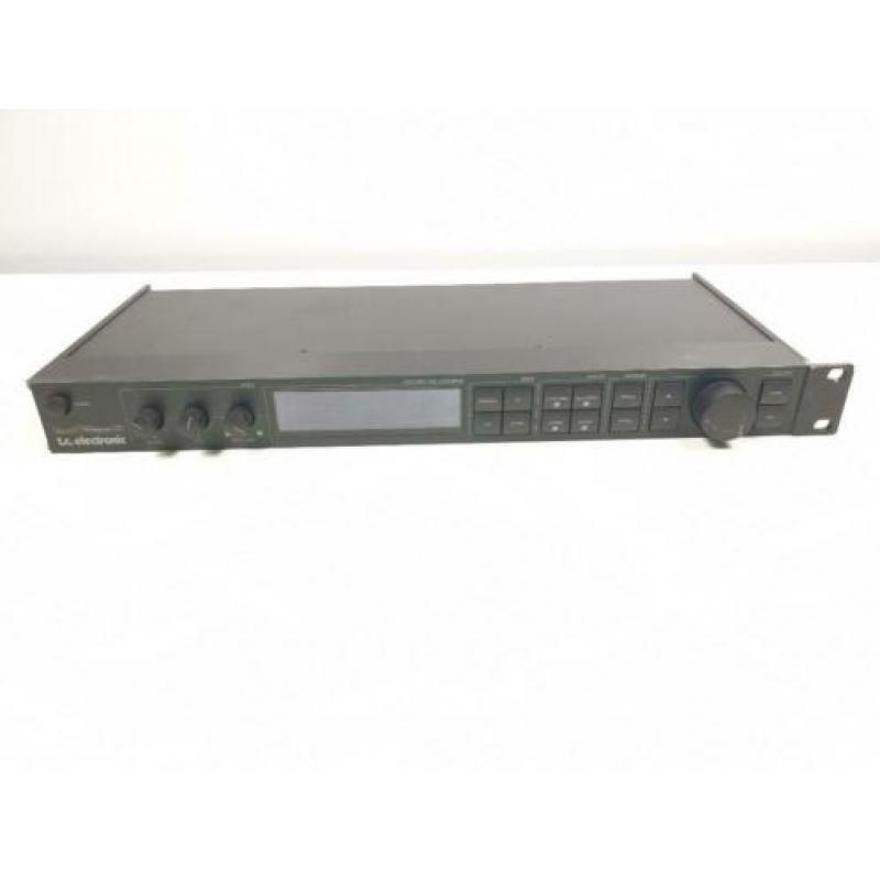 TC electronic M-One Dual effects processor