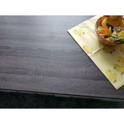Eettafel en salontafel van Leen bakker lynn