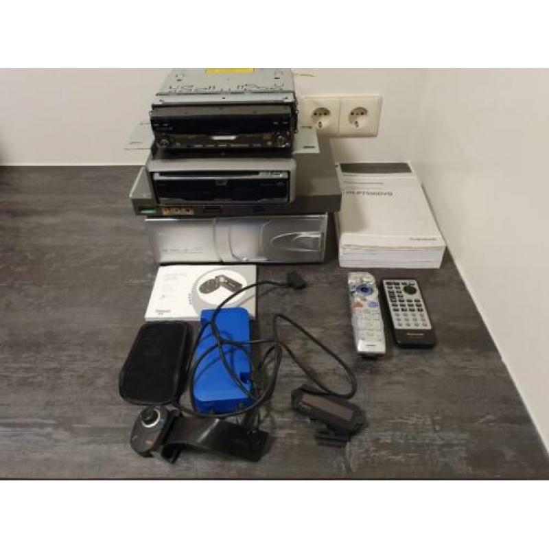 Pioneer Navigatie | AVH-P7500DVD | AVIC 8DVD | Parrot Carkit