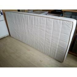 397 – Traagschuim matras 90x200x15 cm eenpersoons
