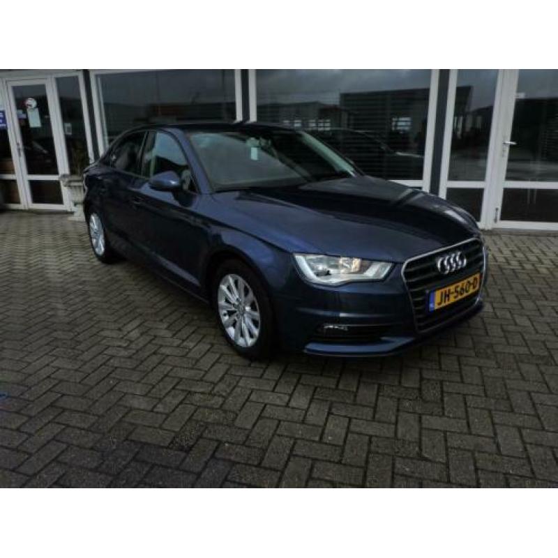 Audi A3 Limousine 1.4 TFSI CoD Ambition 50 procent deal 8.47