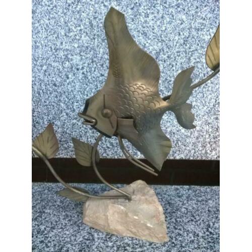 Retro Sculptuur Vis op Steen. Mid Century jaren 60.