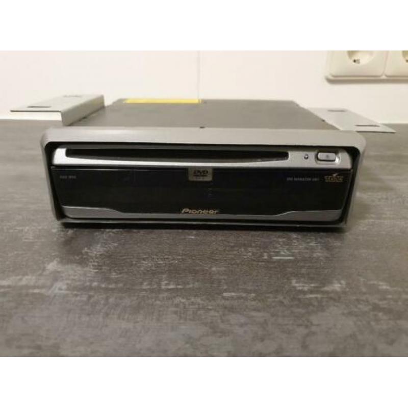 Pioneer Navigatie | AVH-P7500DVD | AVIC 8DVD | Parrot Carkit