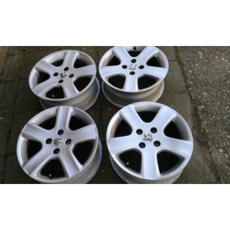 Te koop Origineel Peugeot 307CC velgen 16 inch.