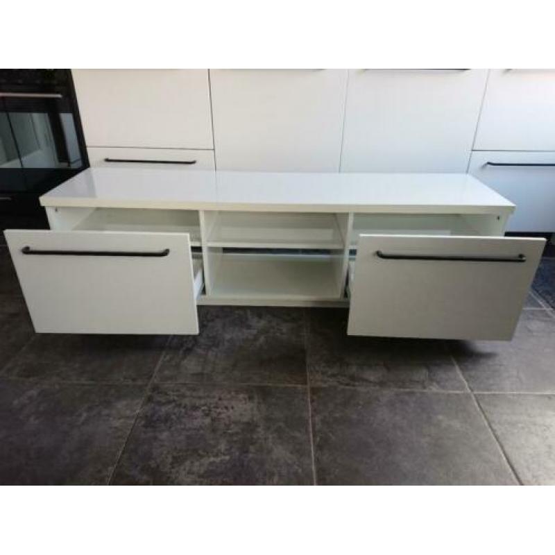 Ikea Tv meubel Byas 160 cm
