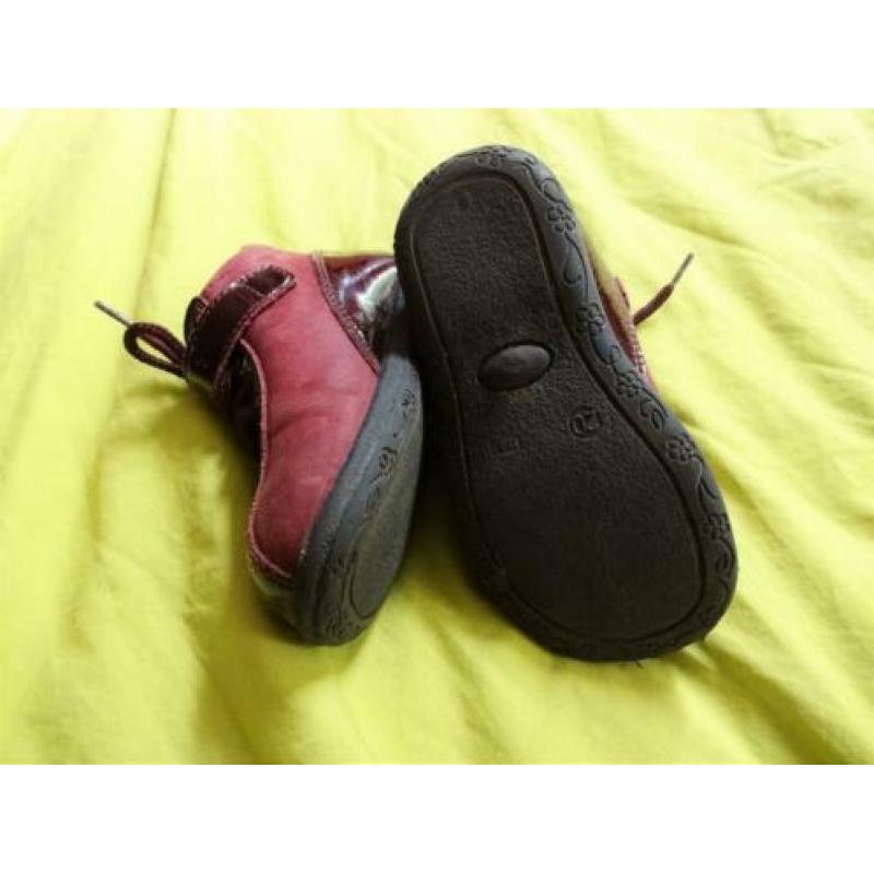 Maat 20 * Donker rood met lak bordeaux schoentjes