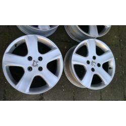 Te koop Origineel Peugeot 307CC velgen 16 inch.