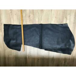 Echt leer heel donker blauw stug verschillende stukken