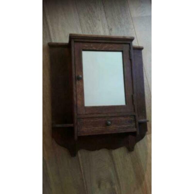 Hangend Kastje Antiek Art Deco Toiletkastje Keukenkastje