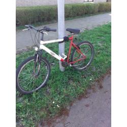 Mooie moutem bike 1 ding mis met keting