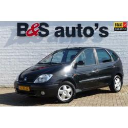 Renault Scénic 2.0-16V Expression TREKHAAK AUTOMAAT RIJD/SCH