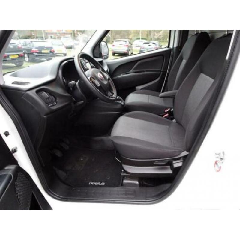 Fiat Doblò Cargo 1.3 MJ L1H1 SX Navigatie (bj 2015)